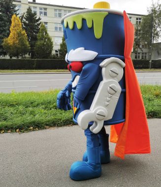 Dlaczego wypożyczalnia strojów reklamowych jest przereklamowana? Elabika Mr King SuperZings