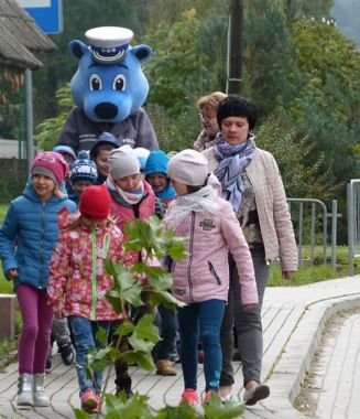 Czy już wiesz jak rozwiązać problem z eventem w czasie pandemii? Kostium reklamowy Miś
