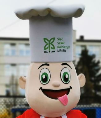 Elabika: Gdzie kucharzy 6, tam jest naprawdę, co jeść!
