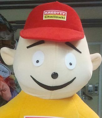 Niepowtarzalny styl i charyzma Elabiki! Promocyjna maskotka w postaci chłopca!