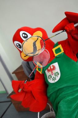Powiatowe stroje reklamowe, czyli choszczeński Orzeł Piastek