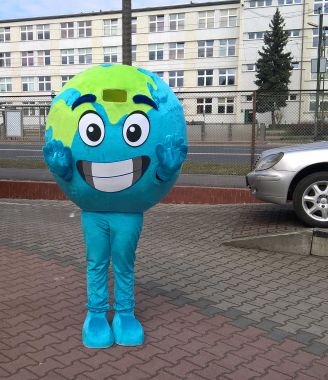 Wykańcza Cię już szukanie rozwiązań, aby zaprojektować unikalne maskotki? Rada Elabika! Globus