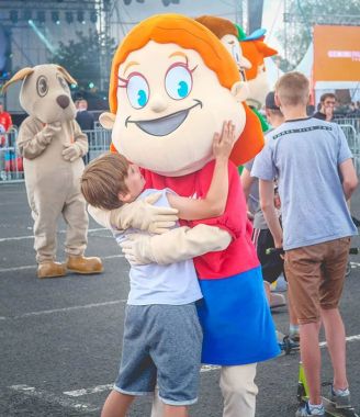Co się stanie jeśli zamówisz stroje reklamowe Elabika, takie jak Zosia?