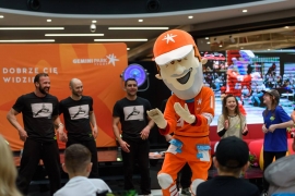 Elabika kostiumy reklamowe Rafał Sonik Rodzina Gemińskich