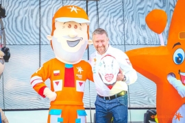 Elabika stroje reklamowe Rafał Sonik Rodzina Gemińskich