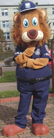 Lew komisarz Policja Oleśnica