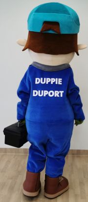 Stroje reklamowe dla chłopców na happeningi