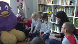 Elabika maskotki reklamowe Molik Biblioteka w Wieliczce